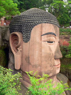Buddha scolpito nella montagna, Cina